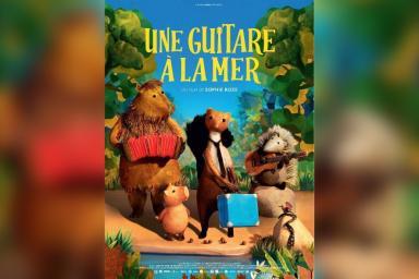 Une guitare à la mer