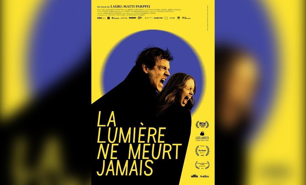 La lumière ne meurt jamais - Agrandir l'image, fenêtre modale